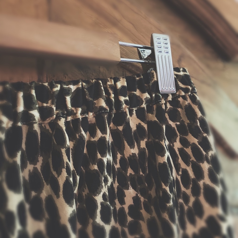 Boutique Artisan Leopard Print Midi Skirt | Handmade A-Line | NWOT Hp🌵 - Picture 10 of 11